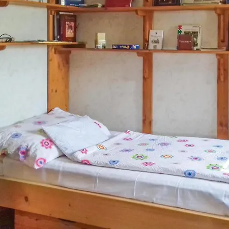 Four Bedroom In Band * Szentgal
